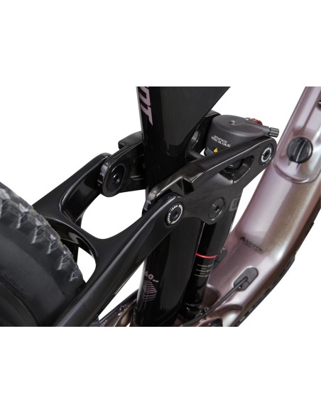 Giant Reign Advanced Pro 2 2023 | Enduro Bike in Carbonio per Massime Prestazioni