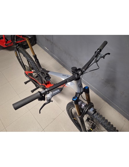 Mondraker Raze Carbon RR